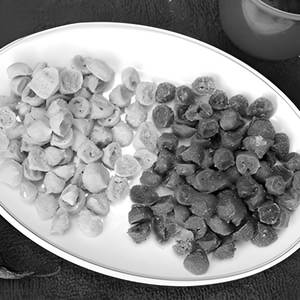 Minapa Vadiyalu / Urad Dal Badi / Black Gram (250 Gms)