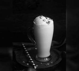 Green Pista Milkshake With Vanilla Ice Cream