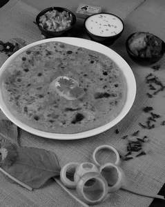 Aloo Pyaz Paratha(tandoori)