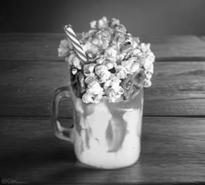 Special popcom shake