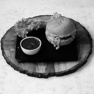 Aloo Tikki Burger