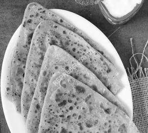 Aloo Paneer Paratha
