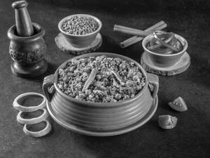 Mutton Kheema With Egg (gravy)