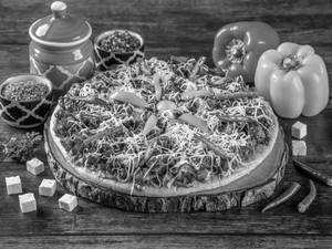 Paneer Chilly Pizza [7 Inches]