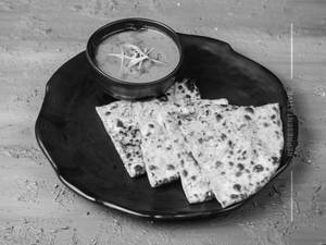Aloo payaj naan