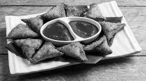 Mini chaska samosa [10 pieces]          