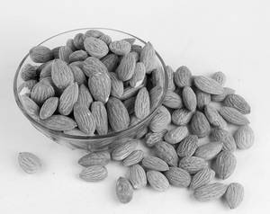 Roasted Badam - Giri ( 250 Gms )