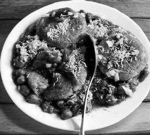 Chole Tikki  