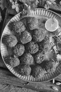 Mutton Kola Urundai (1 Piece)