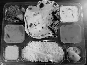 Veg Thali [Apnee Rasoi Special]