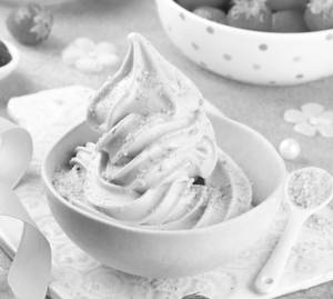 Strawberry Cheesecake Yogurt                              