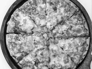 Peri Peri Paneer Pizza (9")