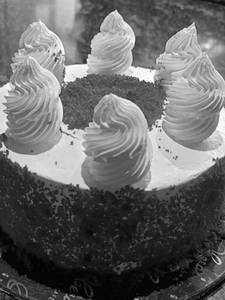 Red Velvet Cake 500 Gm