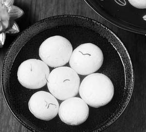 Rasgulla [2 Pieces]