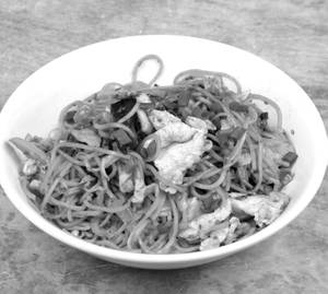 Schezwan Chicken Noodle