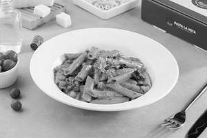 Penne Pasta With Red Sauce