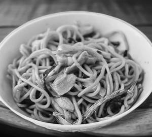 Chicken Hong Kong Noodles