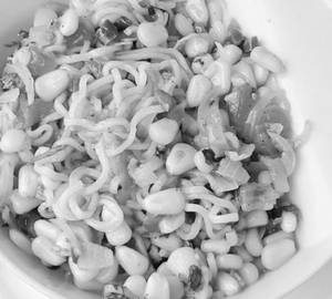 Sweet corn noodles