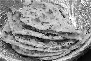 Butter Naan [serves 1]