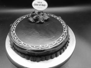 Dark Chocolate Truffle Eggless Cake