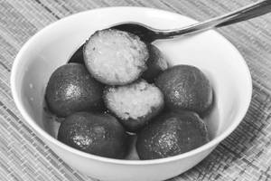 Meduim Gulab Jamun