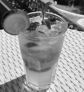 Gondhoraj Mojito