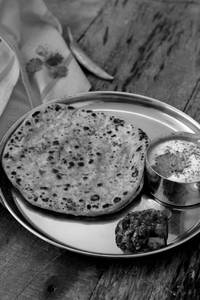 Paneer parotta