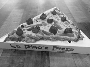 Tandoori Chicken Pizza Personal Giant Slice (22.5 Cm)