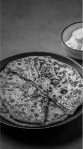 Aloo Pyaz Paratha