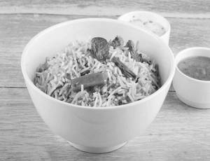 Vegetable Handi Biryani With Raita