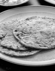 2 Paneer Paratha + Raita