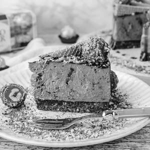 Ferrero Rocher Cheese Cake Pastry