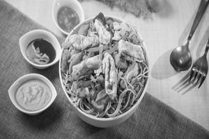 Burnt Garlic Noodles Chicken
