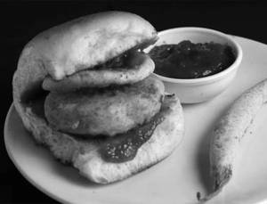 Bole to special vada pav   