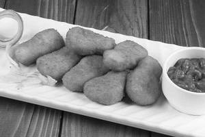 Chicken Nuggets [6 Pieces]