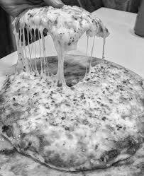 Cheese burst pizza