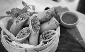 Veg Spring Roll [6 Pcs]