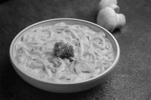 Mushroom Alfredo Spaghetti