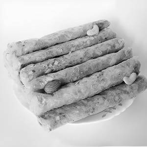 Bellam Putharekulu / Pootharekulu Paper Sweet Long (250 Gms)