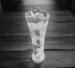 Flake Shake Mocktail