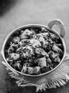 Aloo Palak