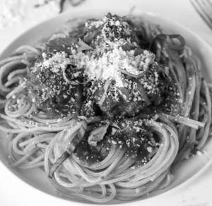 Meatballs With Spaghetti [Mincemeat Tomato Basil Sauce]