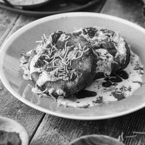 Aloo Tikki Chaat(2 Pcs)