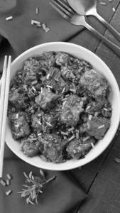 Paneer manchurian [4 pieces]                         