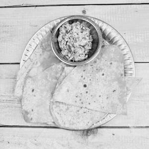Plain Paratha (2pcs) + Paneer Bhurji