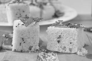 Plain Dhokla (2Pcs)