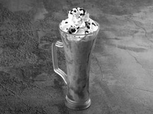 Strawberry Oreo Frappe