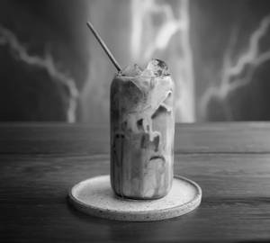 Caramel cold coffee
