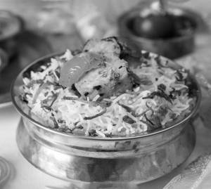 Paneer Tikka Matka Biryani