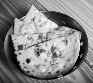 Plain Tandoori Roti.
